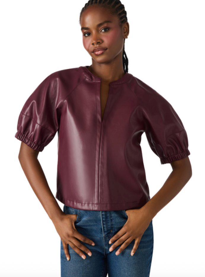 STEVE MADDEN ROXANNE TOP IN WINE