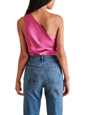 STEVE MADDEN SAPPHIRE TOP IN BRIGHT ROSE