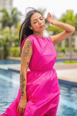 OLLIE MIDI  DRESS IN HOT PINK