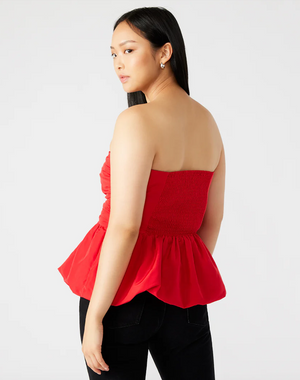 STEVE MADDEN AMARI STRAPLESS TOP IN RED