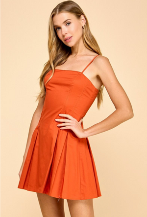 PLEATED MINI SKIRT DRESS IN ORANGE