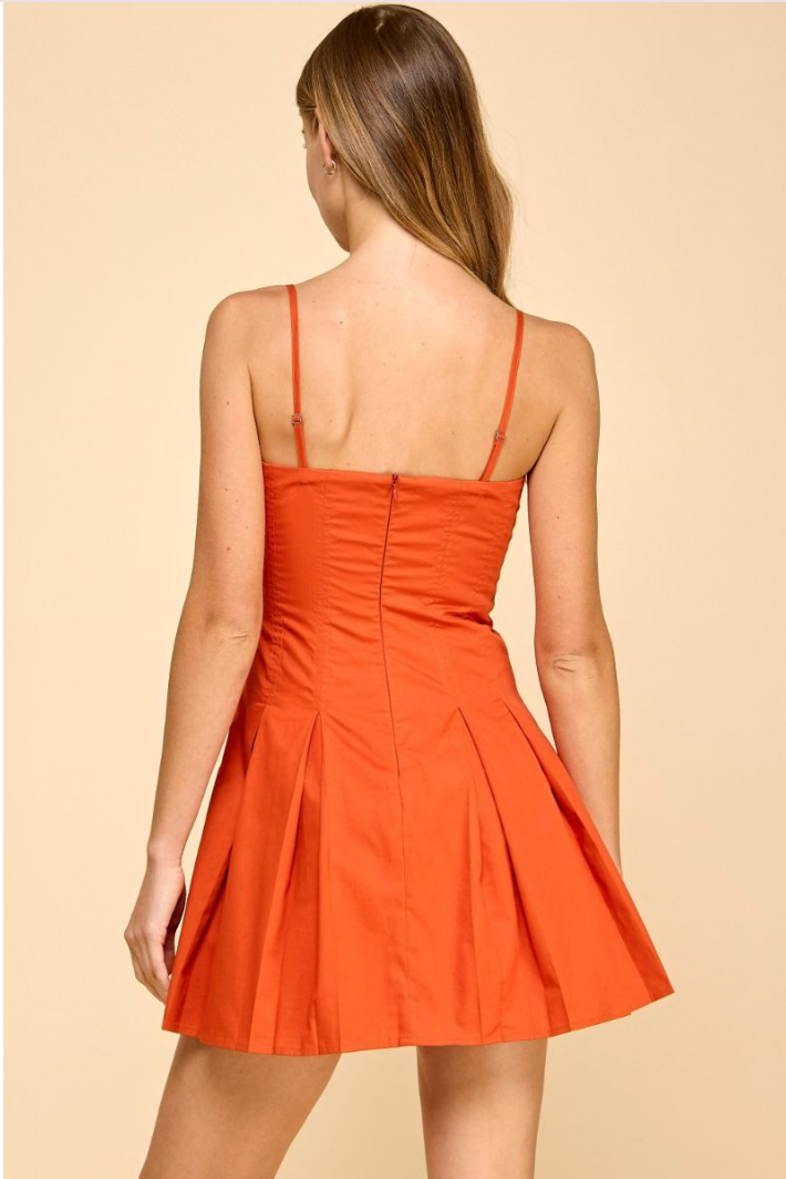 PLEATED MINI SKIRT DRESS IN ORANGE