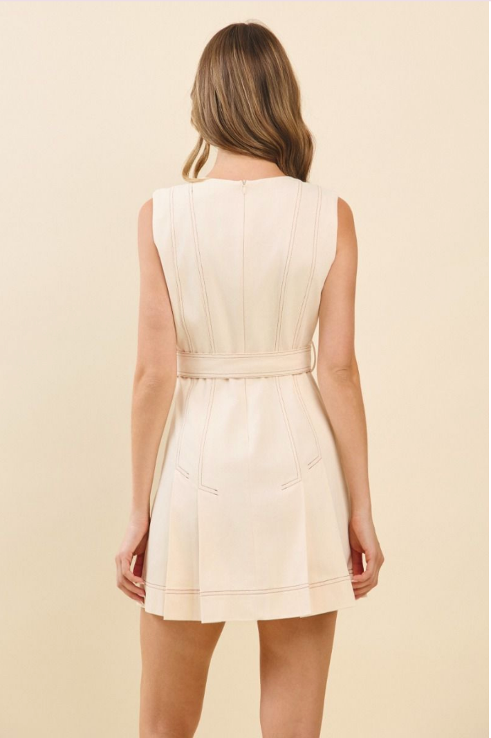 SLEEVELESS PLEATED MINI DRESS IN CREAM