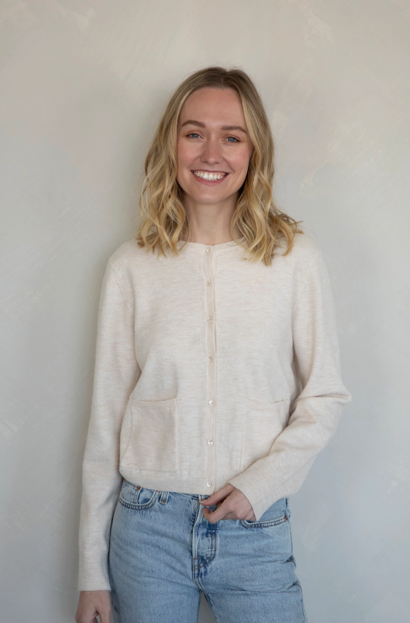 LYRA CARDIGAN IN CREAM