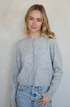 LYRA CARDIGAN IN GRAY
