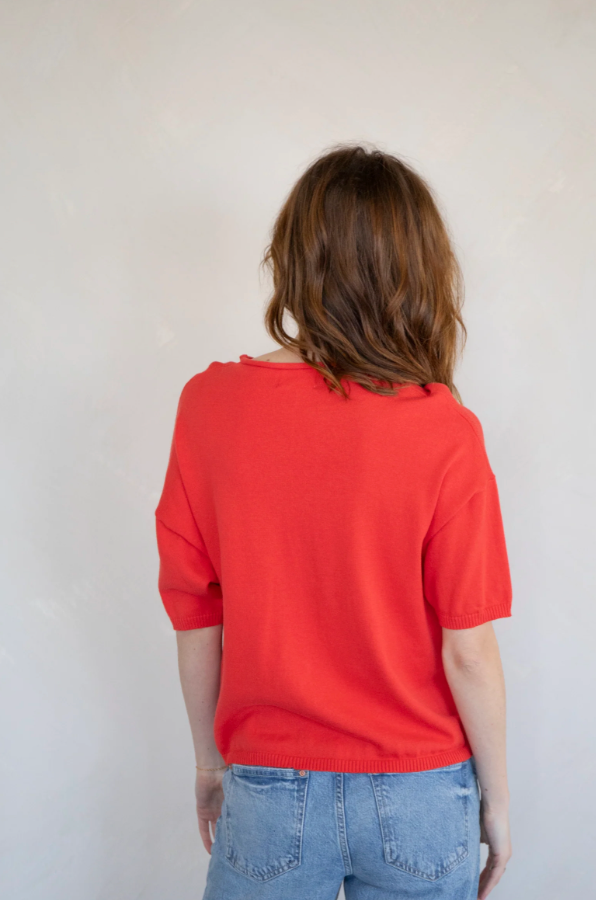 MAREN SHORT SLEEVE CARDIGAN IN CORAL RED