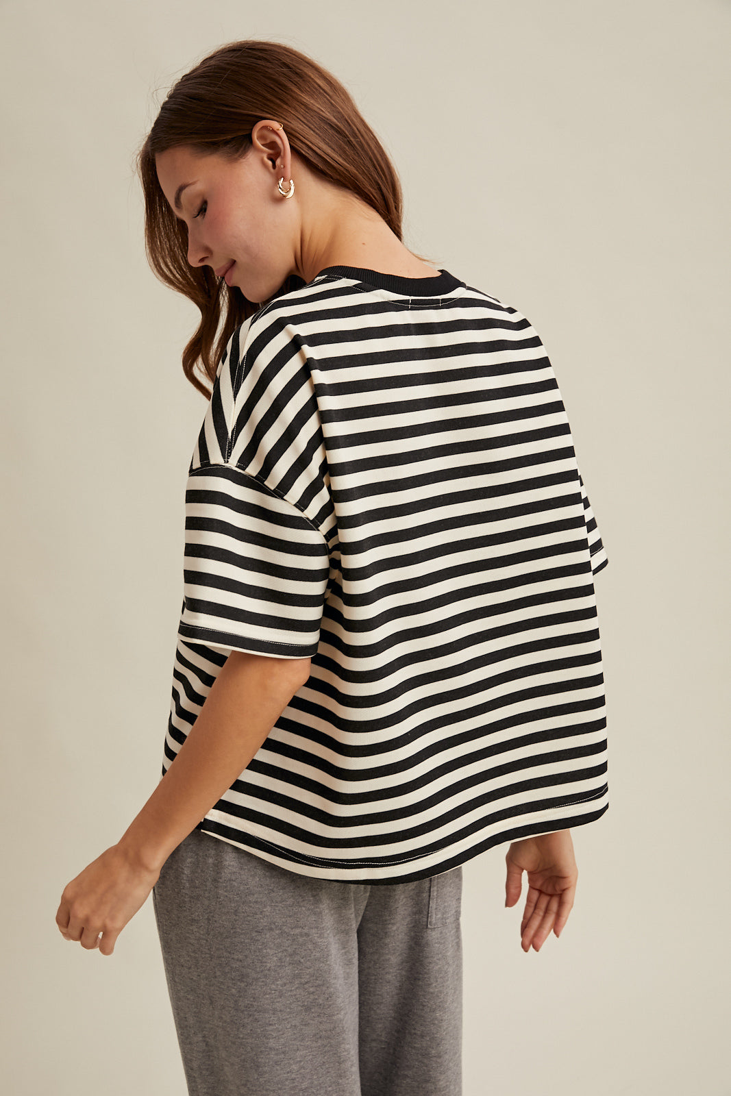 HARPER STRIPED TEE IN BLACK AND  CREAM