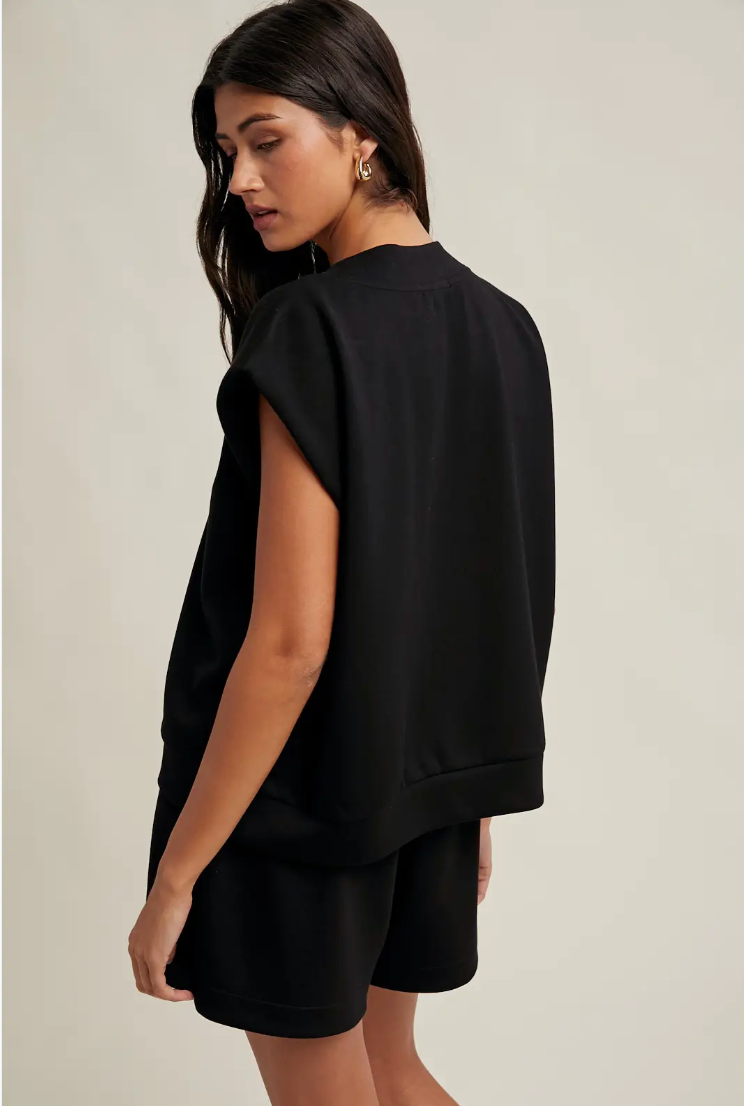 SCUBA PULLOVER AND SHORTS SET IN BLACK