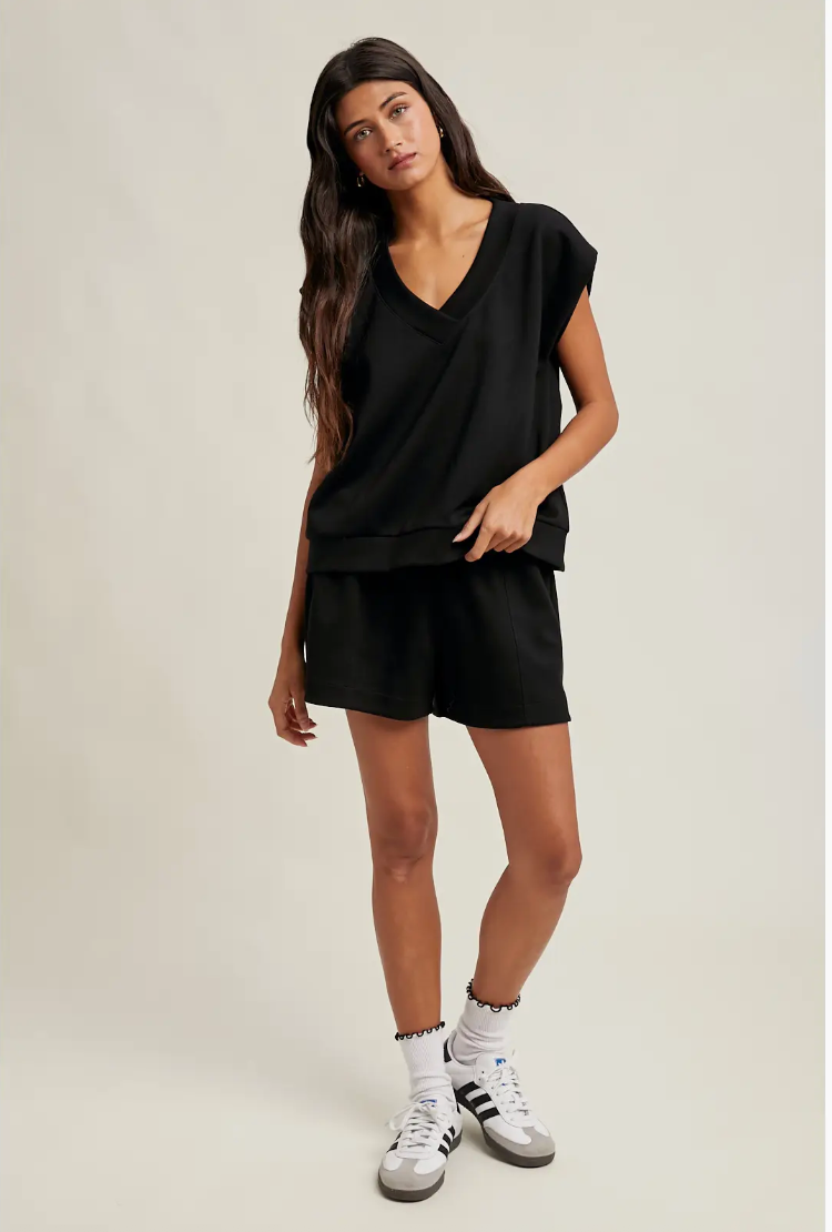 SCUBA PULLOVER AND SHORTS SET IN BLACK