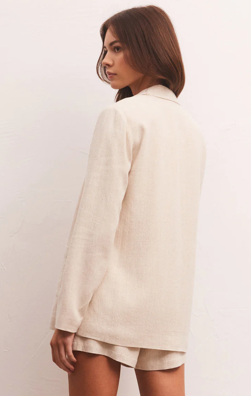 Z SUPPLY CHATEAU LINEN BLAZER IN FLAX