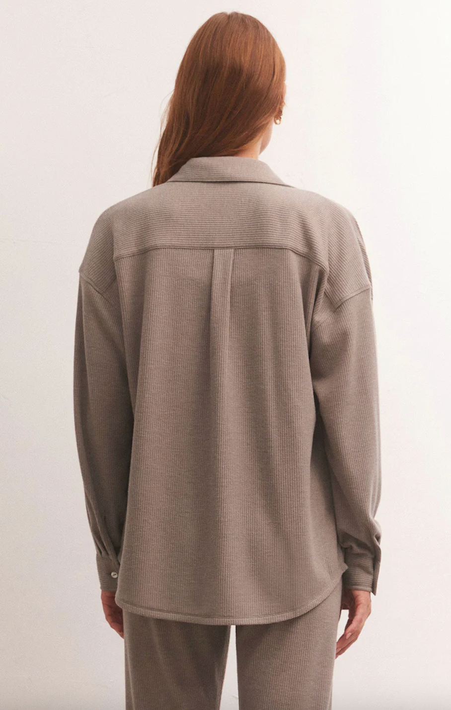 Z SUPPLY COZY DAYS THERMAL SHIRT IN TAUPE STONE