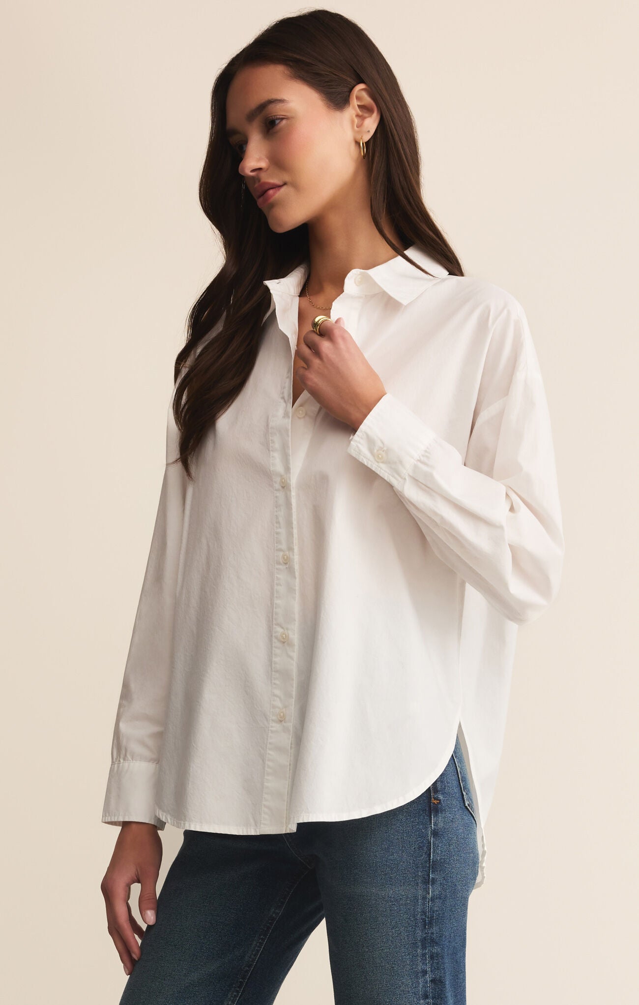 Z SUPPLY ELEVATED POPLIN SHIRT IN WHITE