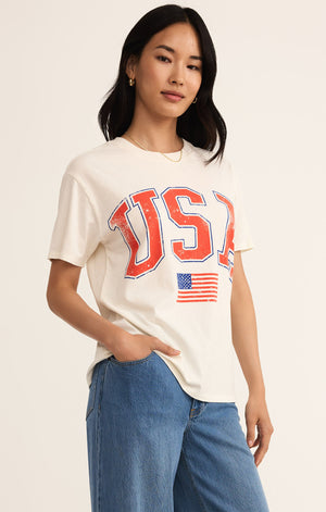 Z SUPPLY FLAG BOYFRIEND TEE IN SEA SALT