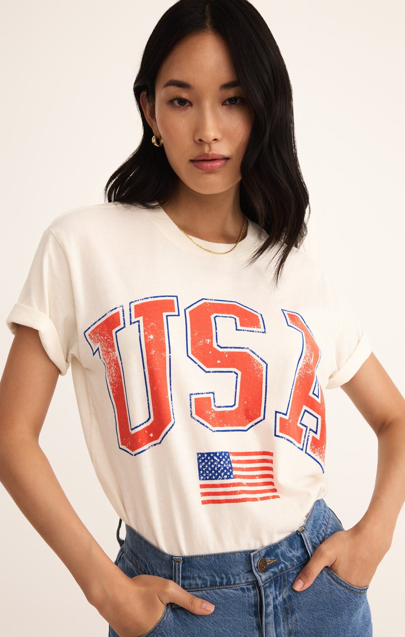 Z SUPPLY FLAG BOYFRIEND TEE IN SEA SALT