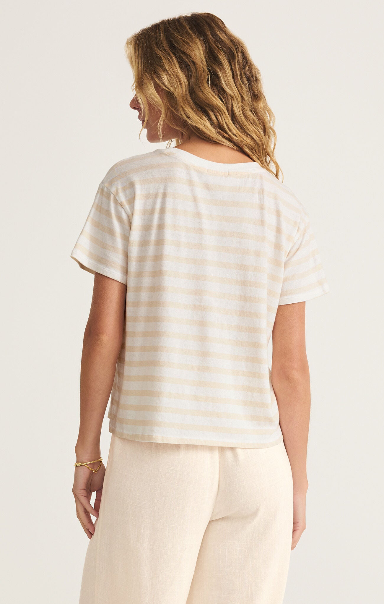 Z SUPPLY GO TO STRIPE TEE IN PANNA COTTA STRIPE