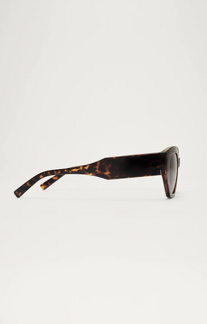 Z SUPPLY LOVE SICK SUNGLASSES IN BROWN TORTOISE AND GREY