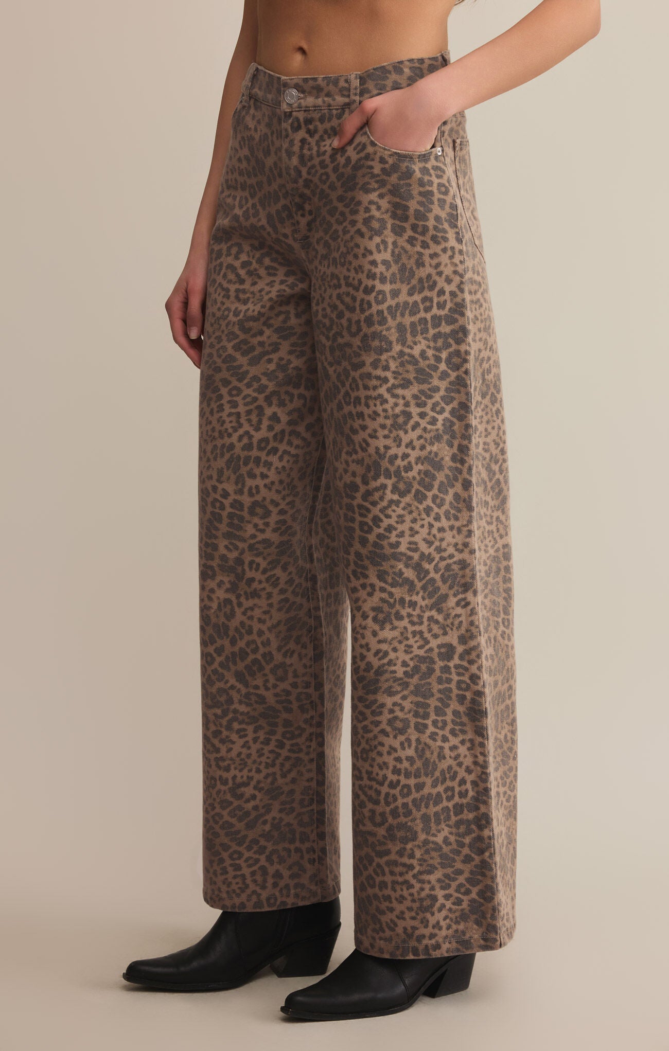 Z SUPPLY MARLI DENIM LEOPARD PANT