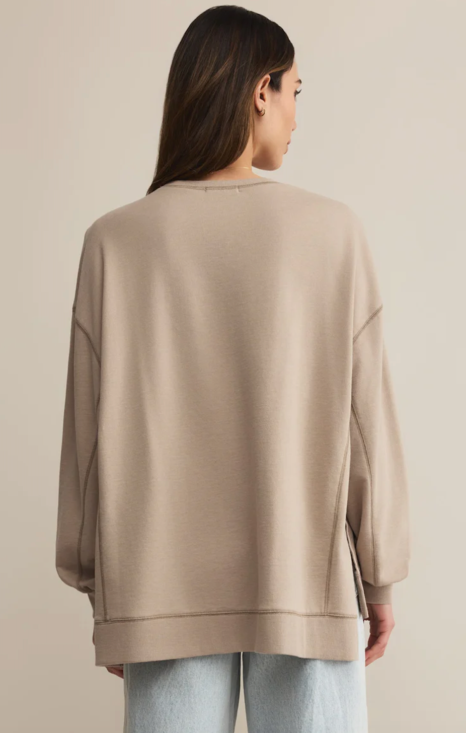 Z SUPPLY MODERN WEEKENDER SWEATSHIRT IN RETREAT