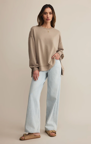 Z SUPPLY MODERN WEEKENDER SWEATSHIRT IN RETREAT