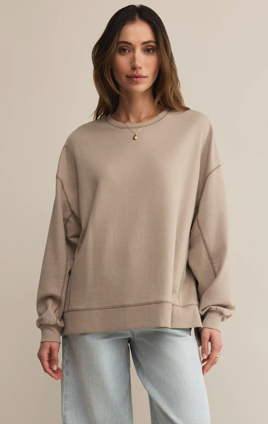 Z SUPPLY MODERN WEEKENDER SWEATSHIRT IN RETREAT