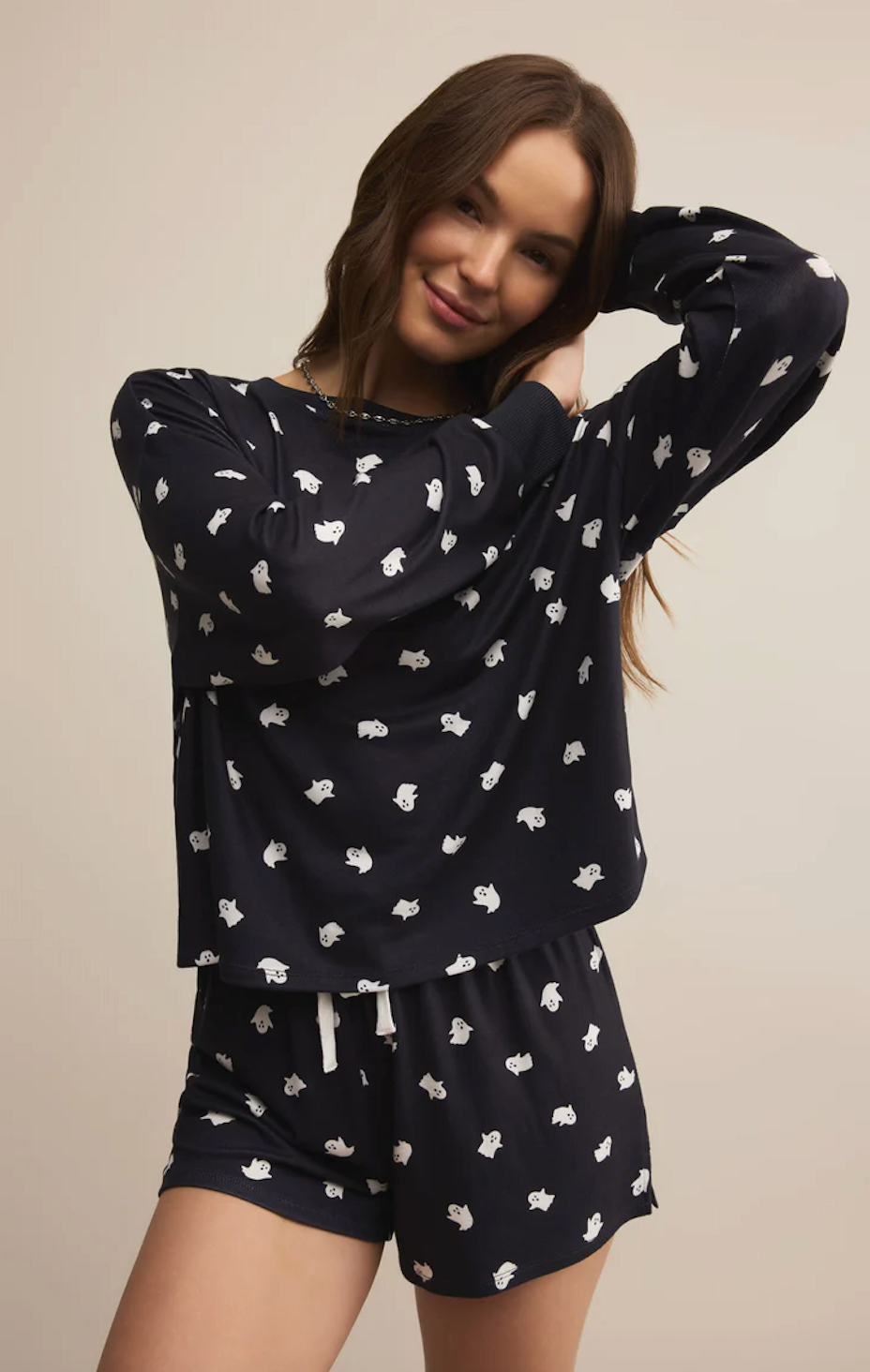 Z SUPPLY REGAN GHOST LONG SLEEVE TOP IN BLACK SAND