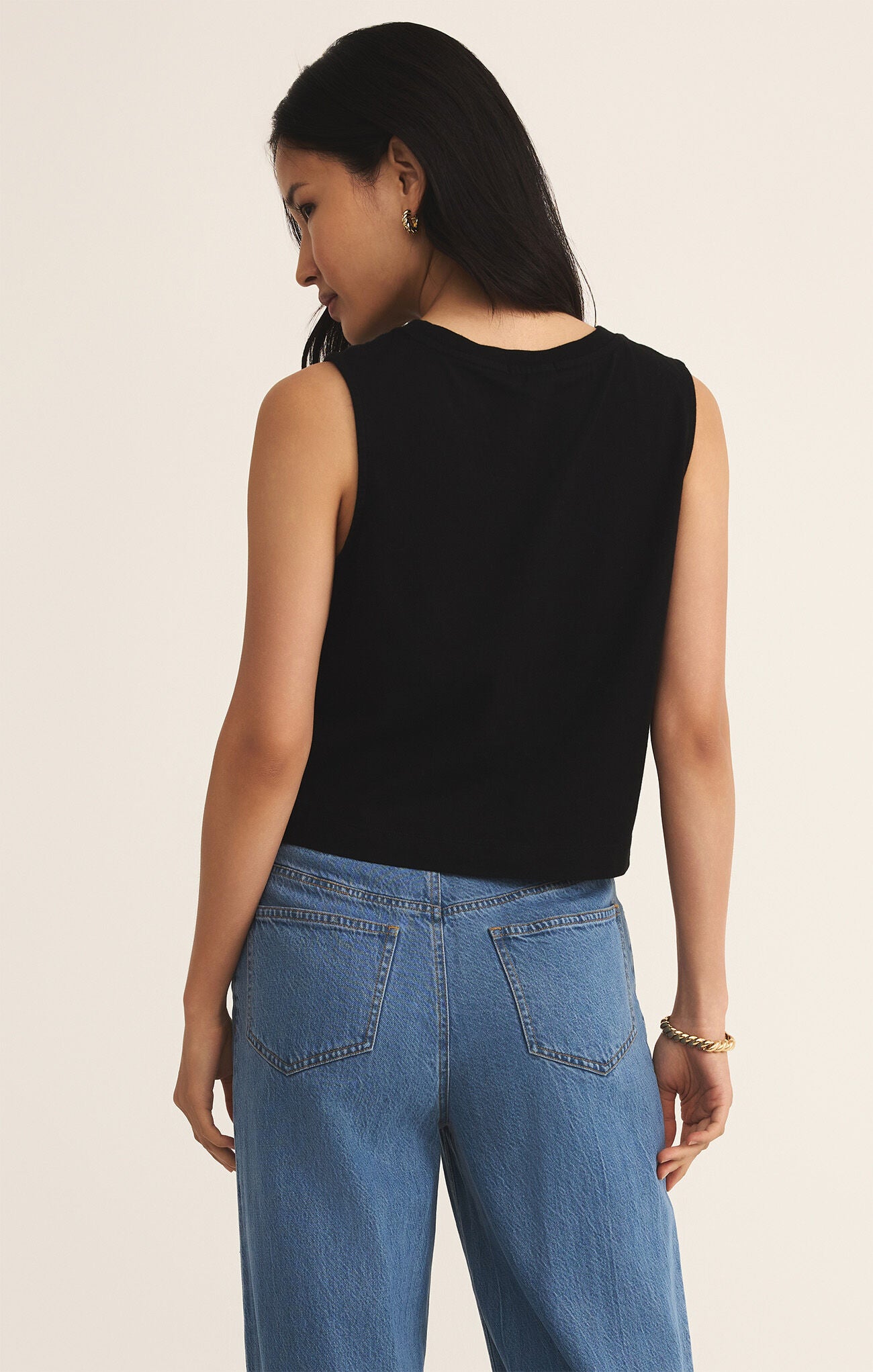 Z SUPPLY SLOANE JERSEY MUSCLE TANK IN TRUE BLACK
