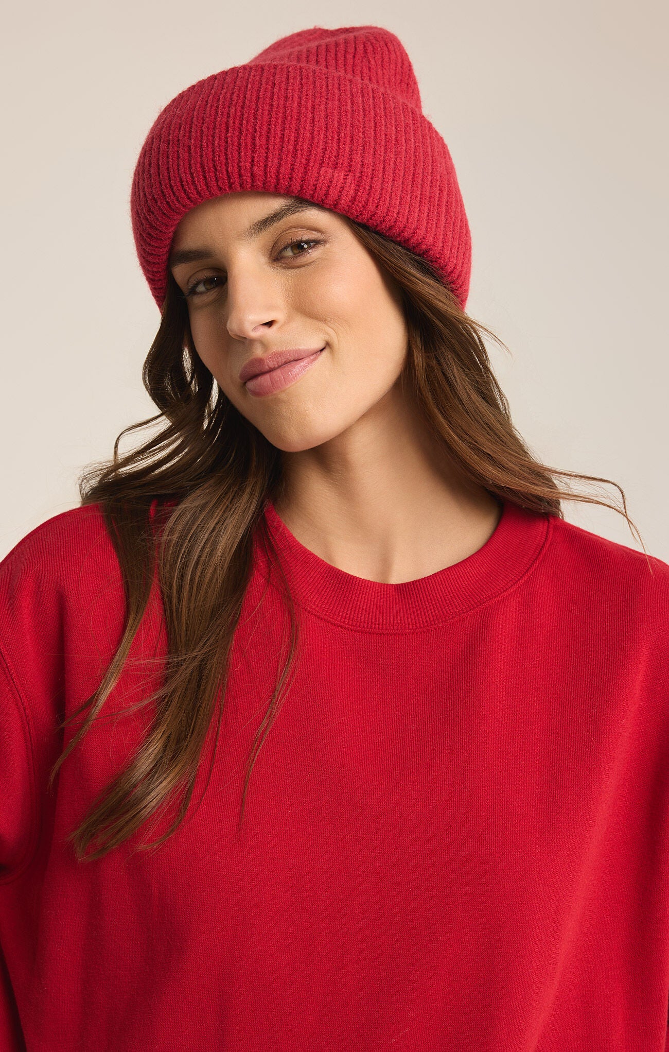 Z SUPPLY SNOW CAP BEANIE IN HAUTE RED