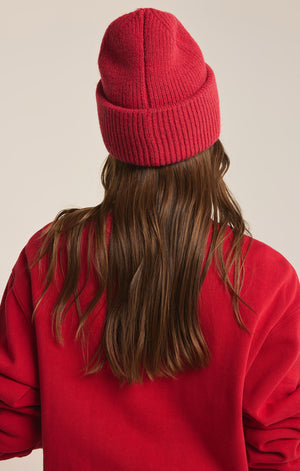 Z SUPPLY SNOW CAP BEANIE IN HAUTE RED