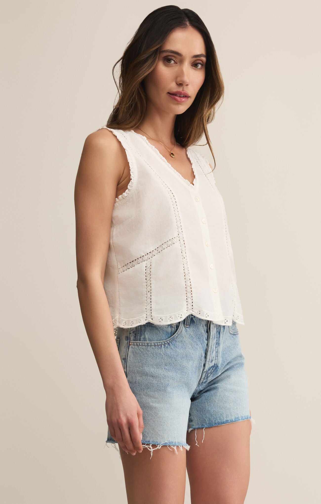 Z SUPPLY TOMI EMBROIDERED TANK IN WHITE