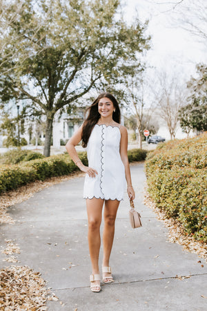COASTAL SCALLOPED SHIFT MINI DRESS IN WHITE