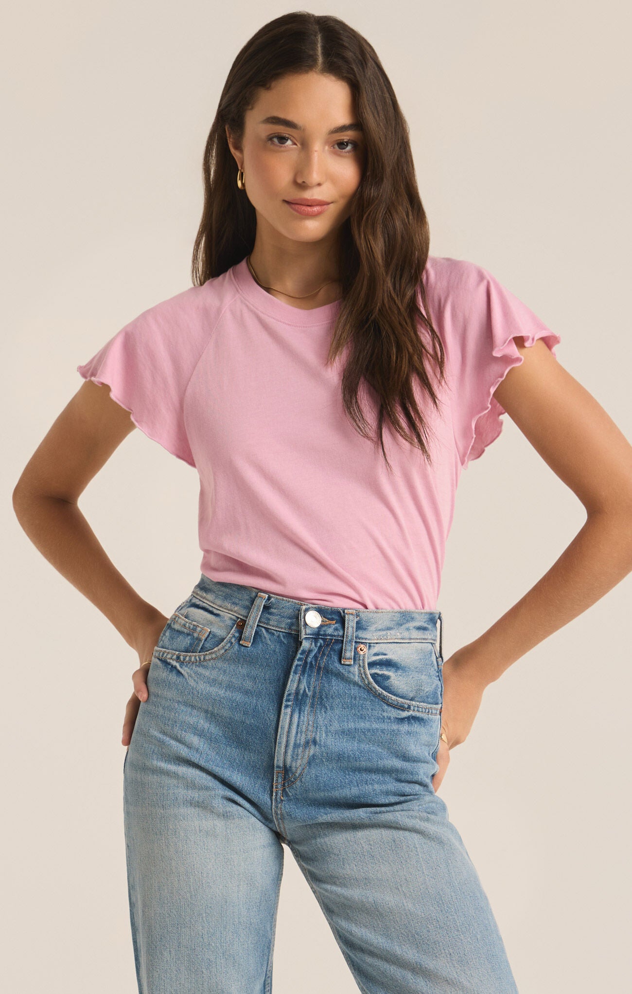 Z SUPPLY ABBY FLUTTER TEE IN SUNSET MAUVE