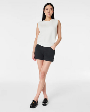 SPANX STRETCH TWILL SHORT IN WASHED BLACK