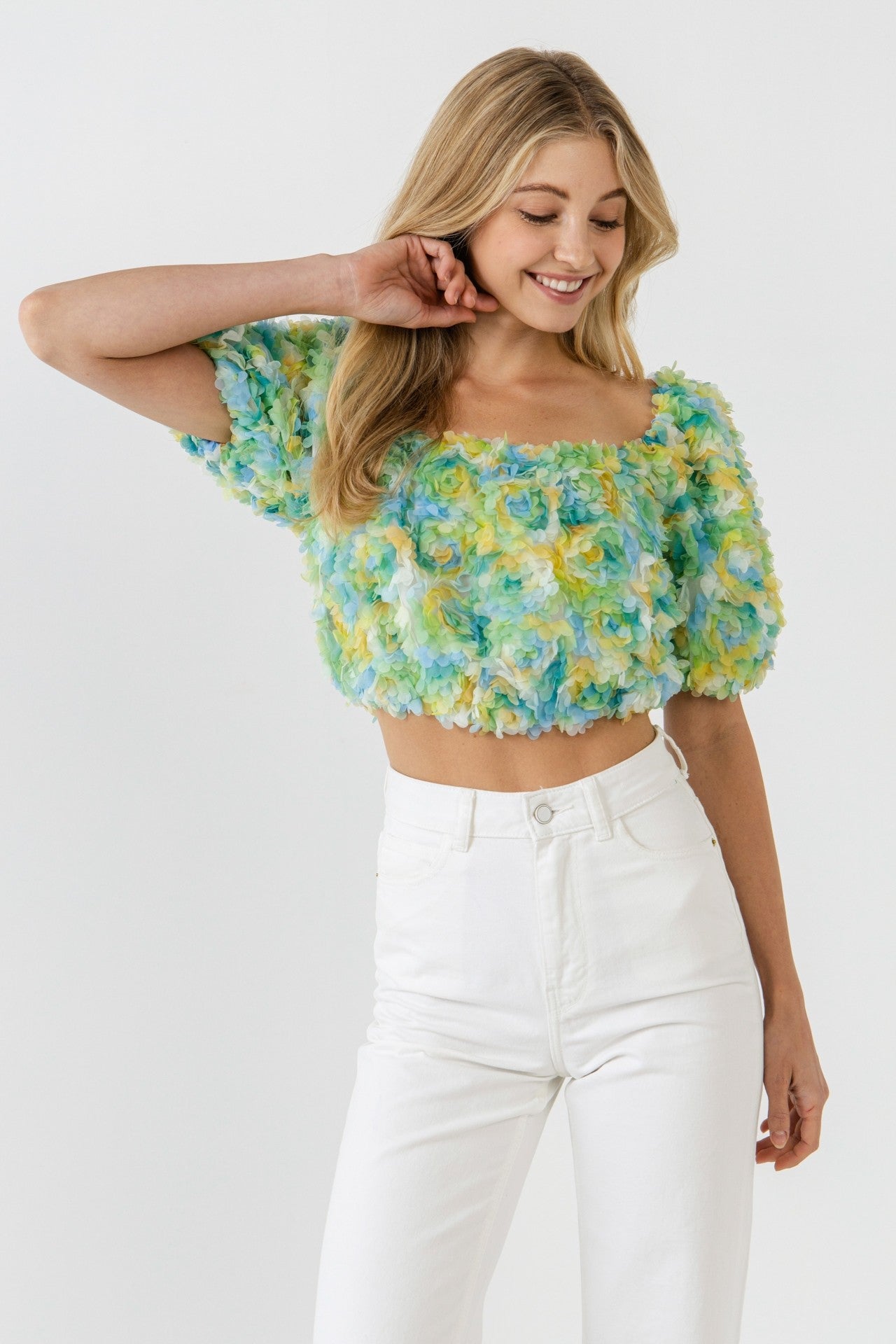 NAOMI FLORAL CROPPED TOP