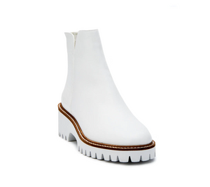MATISSE FLO ANKLE BOOTS IN WHITE