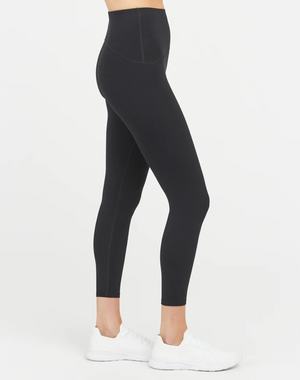 SPANX BOOTY BOOST ACTIVE 7/8 LEGGINGS IN VERY BLACK