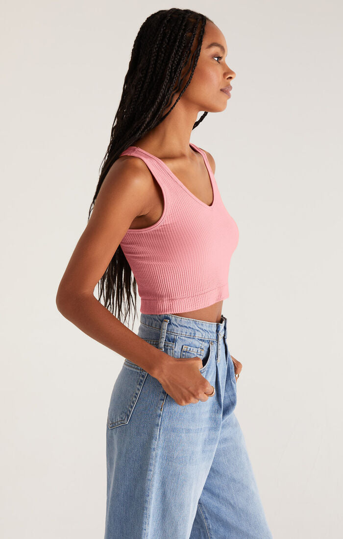 Z SUPPLY EFFORTLESS SEAMLESS TANK IN SUNKIST CORAL