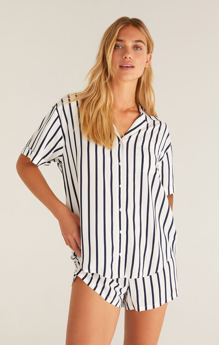 Z SUPPLY SUNRISE STRIPE SHIRT IN CLOUD DANCER